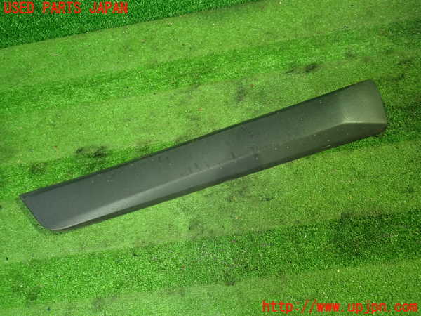 1UPJ-33201292]ボルボ・XC60(DB4204TXC)右後ドアパネル 中古_m0001.jpg