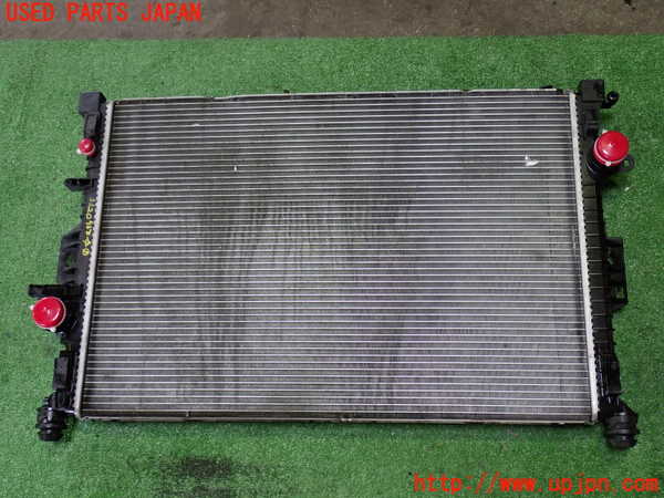 1UPJ-33202321]ボルボ・XC60(DB4204TXC)ラジエーター1 中古_m0001.jpg