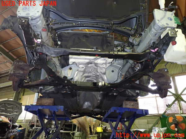 1UPJ-33205285]ボルボ・XC60(DB4204TXC)フロントメンバー 中古_m0004.jpg