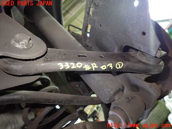 1UPJ-33205226]ボルボ・XC60(DB4204TXC)左リアロアアーム1 中古_m0001.jpg