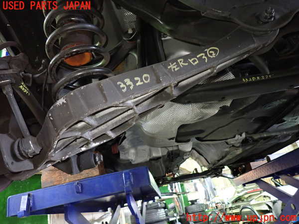 1UPJ-33205227]ボルボ・XC60(DB4204TXC)左リアロアアーム2 中古_m0001.jpg