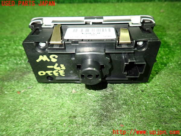 1UPJ-33206285]ボルボ・XC60(DB4204TXC)ライトスイッチ 中古_m0002.jpg