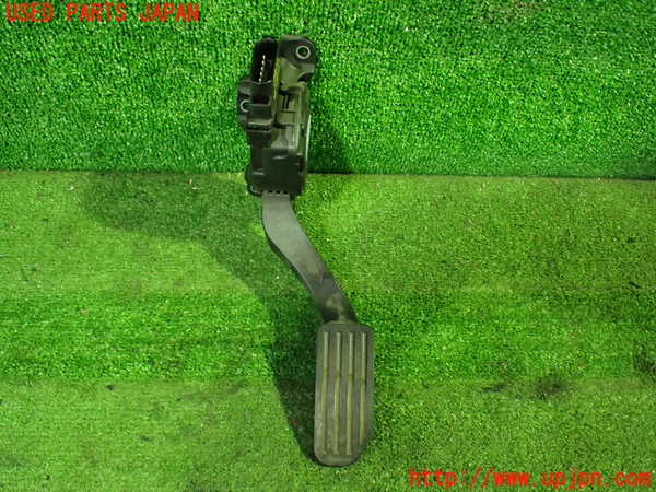 1UPJ-33206381]ボルボ・XC60(DB4204TXC)センサー1 (アクセルペダル) 中古_m0001.jpg