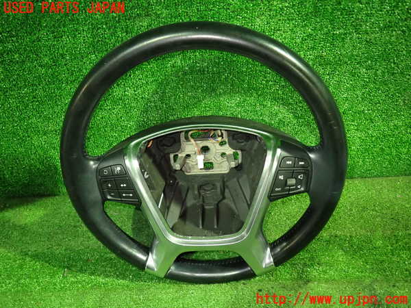 1UPJ-33207855]ボルボ・XC60(DB4204TXC)ステアリングホイール 中古_m0001.jpg