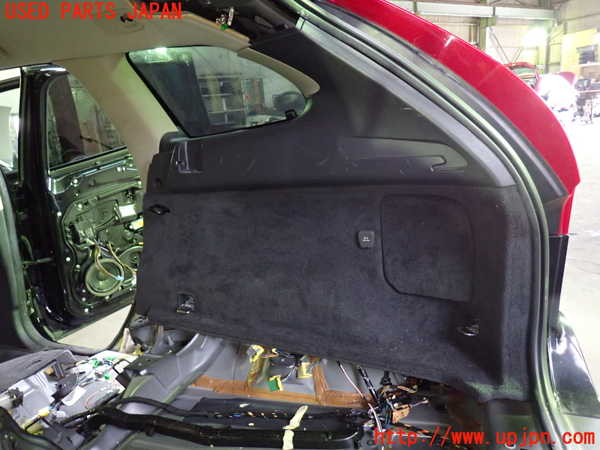 1UPJ-33207675]ボルボ・XC60(DB4204TXC)右リアピラートリム 中古_m0003.jpg