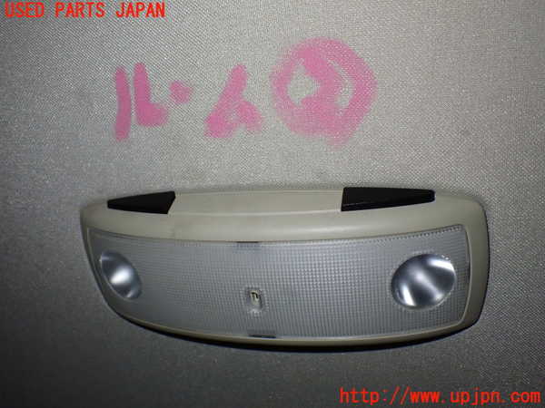 1UPJ-33206412]ボルボ・XC60(DB4204TXC)ルームランプ2 (2列目) 中古_m0001.jpg