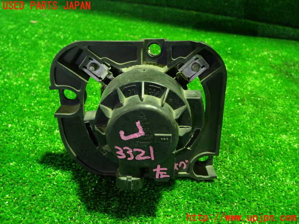 5UPJ-33211182]フィアット・500(31209)左フォグ 中古_m0002.jpg