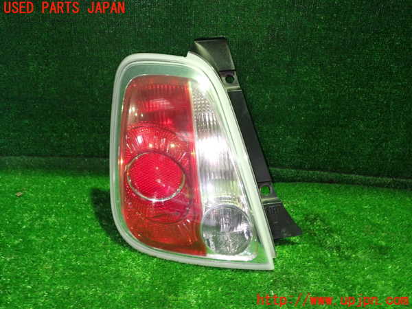 1UPJ-33211536]フィアット・500(31209)左テールランプ 中古_m0001.jpg