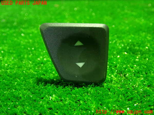 1UPJ-33216245]フィアット・500(31209)左パワーウィンドウスイッチ 中古_m0001.jpg