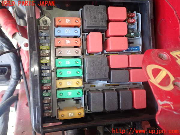 1UPJ-33216741]フィアット・500(31209)ヒューズボックス1 中古_m0002.jpg
