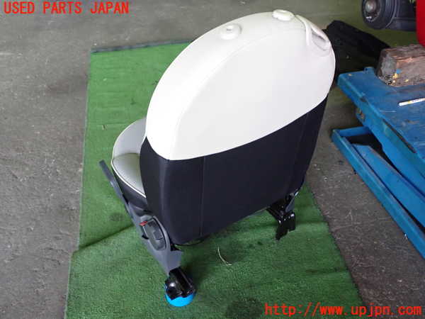 1UPJ-33217035]フィアット・500(31209)運転席シート 中古_m0004.jpg