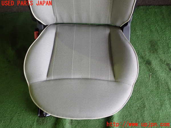 1UPJ-33217065]フィアット・500(31209)助手席シート 中古_m0002.jpg