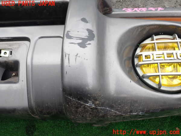 1UPJ-33221010]デリカ スターワゴン(P35W)フロントバンパー 中古_m0002.jpg
