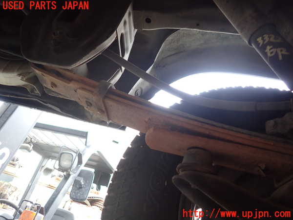 1UPJ-33225100]デリカ スターワゴン(P35W)右リアスプリング (リーフスプリング) 中古_m0003.jpg