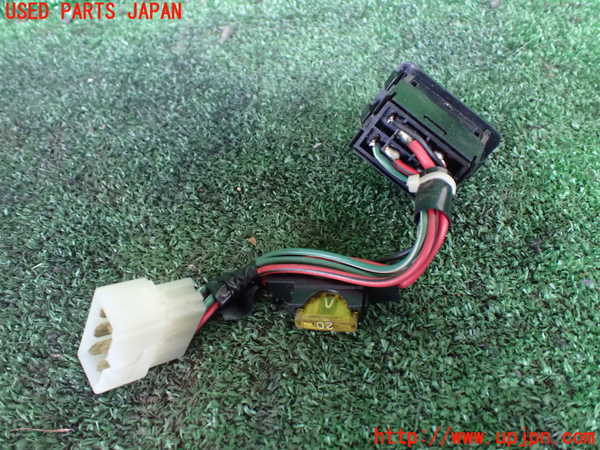 1UPJ-33226295]デリカ スターワゴン(P35W)フォグスイッチ 中古_m0002.jpg