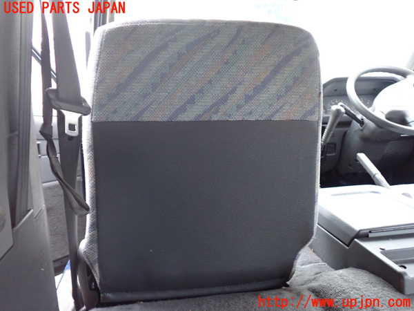 5UPJ-33227065]デリカ スターワゴン(P35W)助手席シート 中古_m0004.jpg