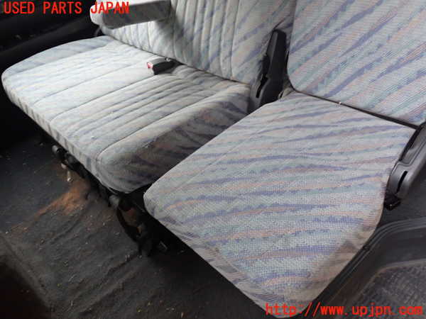 1UPJ-33227125]デリカ スターワゴン(P35W)2列目シート 中古_m0003.jpg