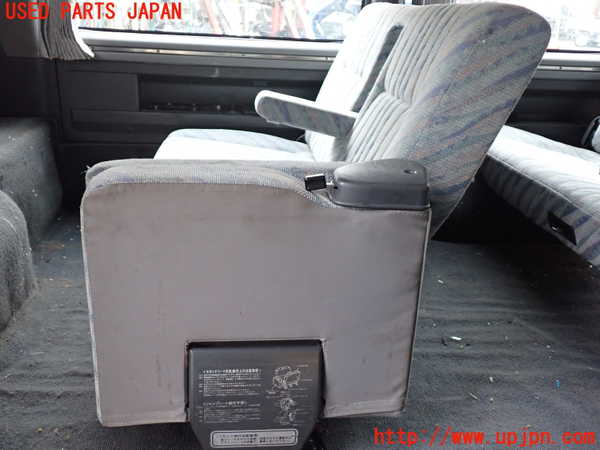 1UPJ-33227125]デリカ スターワゴン(P35W)2列目シート 中古_m0005.jpg