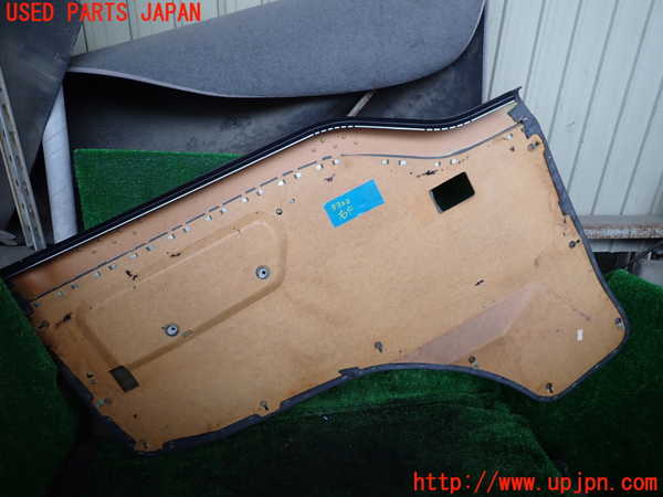 1UPJ-33221234]デリカ スターワゴン(P35W)右前ドア内張り 中古_m0004.jpg
