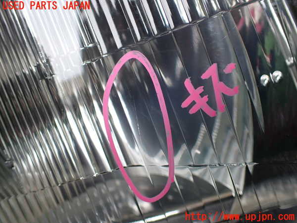 1UPJ-33231130]ビッグホーン(UBS26GW)右ヘッドライト ハロゲン 中古_m0002.jpg