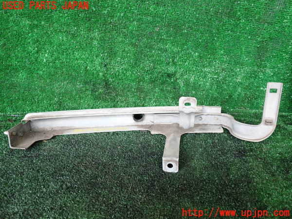 1UPJ-33231142]ビッグホーン(UBS26GW)左ヘッドライトリム 中古_m0002.jpg