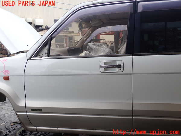 1UPJ-33231260]ビッグホーン(UBS26GW)左前ドア ASAHI M284 中古_m0001.jpg