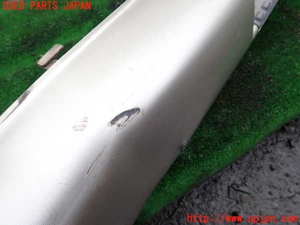 1UPJ-33231610]ビッグホーン(UBS26GW)リアバンパー 【ジャンク】_m0004.jpg