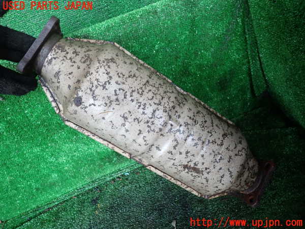 1UPJ-33232661]ビッグホーン(UBS26GW)触媒1 中古_m0002.jpg