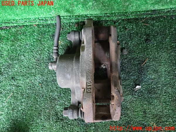 1UPJ-33234085]ビッグホーン(UBS26GW)左フロントキャリパー 中古_m0002.jpg