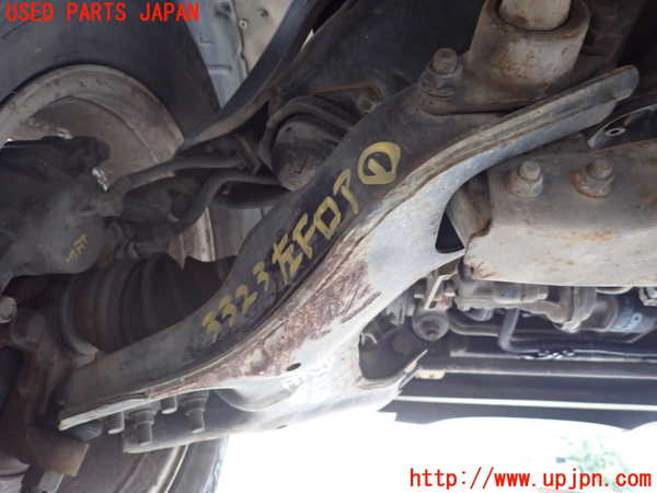 1UPJ-33235186]ビッグホーン(UBS26GW)左フロントロアアーム1 中古_m0001.jpg
