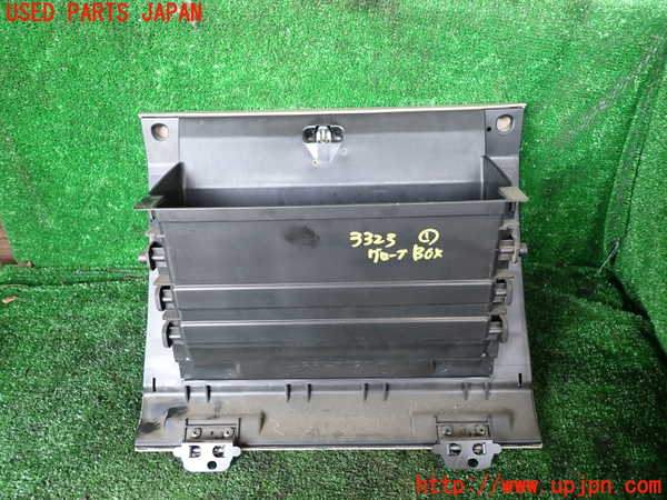 1UPJ-33237516]ビッグホーン(UBS26GW)グローブボックス1 中古_m0004.jpg