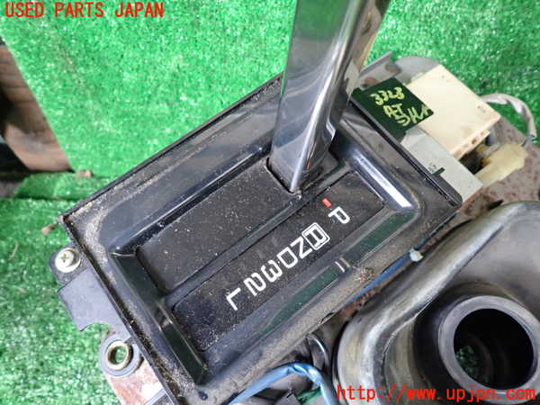 1UPJ-33237555]ビッグホーン(UBS26GW)ATシフトレバー 中古_m0003.jpg