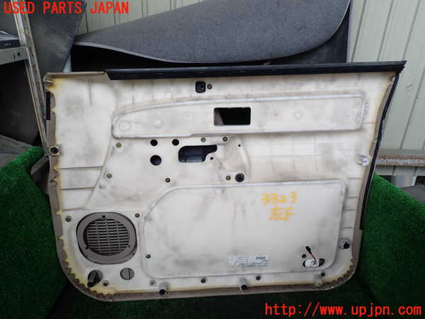1UPJ-33231264]ビッグホーン(UBS26GW)左前ドア内張り 中古_m0004.jpg