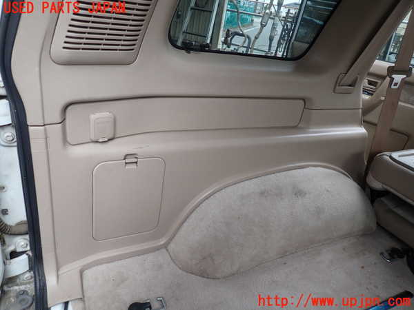 1UPJ-33237680]ビッグホーン(UBS26GW)左リアピラートリム 中古_m0003.jpg