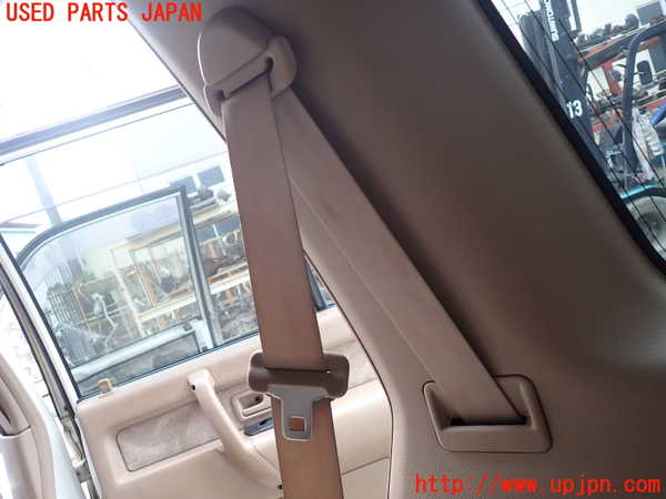 1UPJ-33237155]ビッグホーン(UBS26GW)右2列目シートベルト 中古_m0001.jpg
