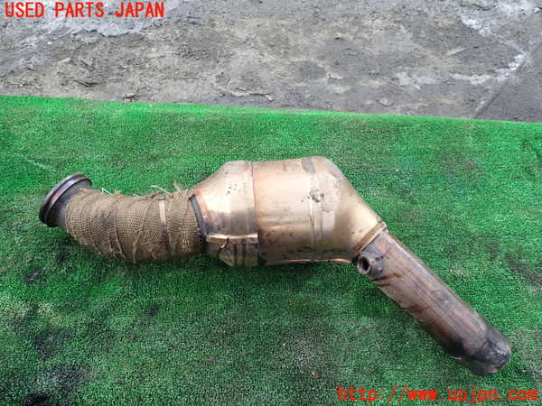 1UPJ-33242661]マセラティ・クアトロポルテ(MQP30A)触媒1 (右側) 中古_m0002.jpg