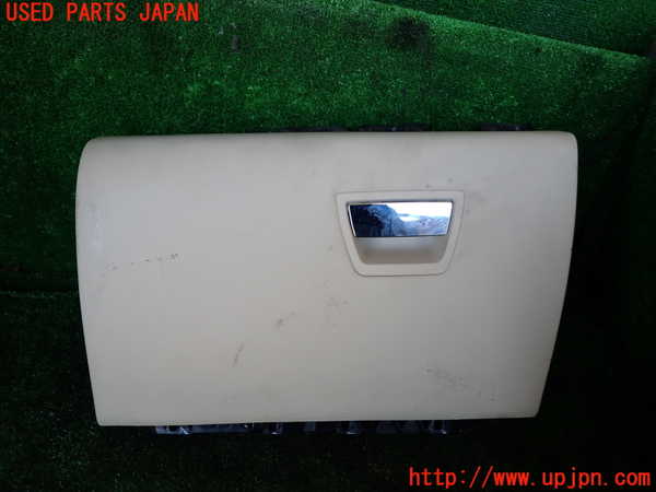 1UPJ-33247516]マセラティ・クアトロポルテ(MQP30A)グローブボックス1 中古_m0001.jpg