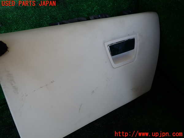 1UPJ-33247516]マセラティ・クアトロポルテ(MQP30A)グローブボックス1 中古_m0002.jpg