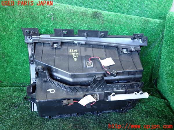 1UPJ-33247516]マセラティ・クアトロポルテ(MQP30A)グローブボックス1 中古_m0004.jpg