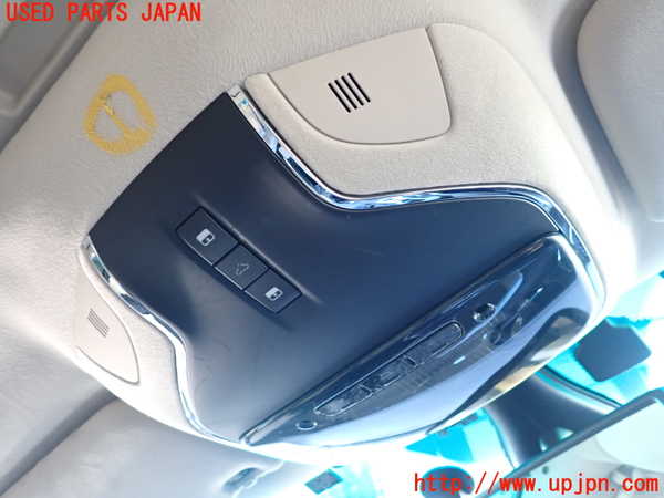 1UPJ-33246411]マセラティ・クアトロポルテ(MQP30A)ルームランプ1 (１列目) 中古_m0001.jpg