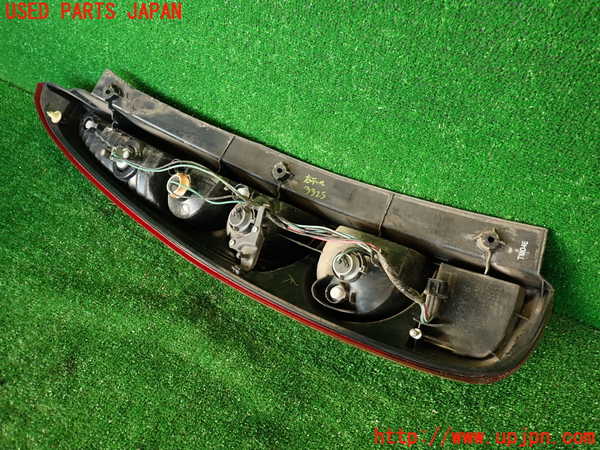 2UPJ-33251530]コルト ラリーアート バージョンR(Z27AG)右テールランプ 中古_m0003.jpg