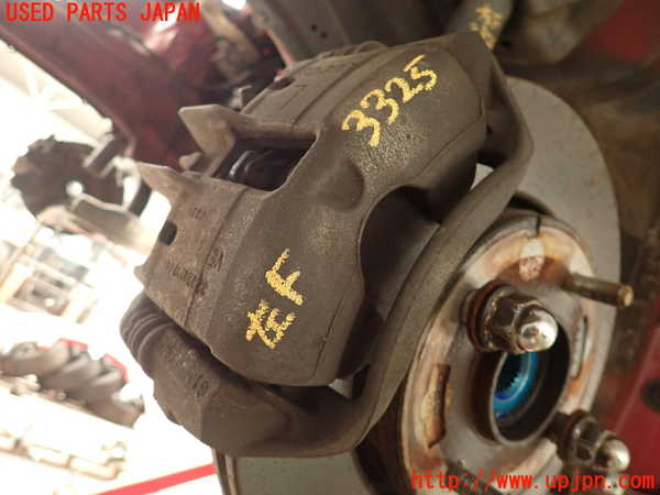 2UPJ-33254085]コルト ラリーアート バージョンR(Z27AG)左フロントキャリパー 中古_m0001.jpg
