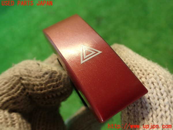 2UPJ-33256290]コルト ラリーアート バージョンR(Z27AG)ハザードスイッチ 中古_m0002.jpg