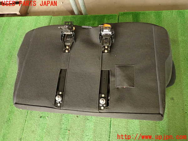 2UPJ-33257385]コルト ラリーアート バージョンR(Z27AG)リアシート 中古_m0005.jpg