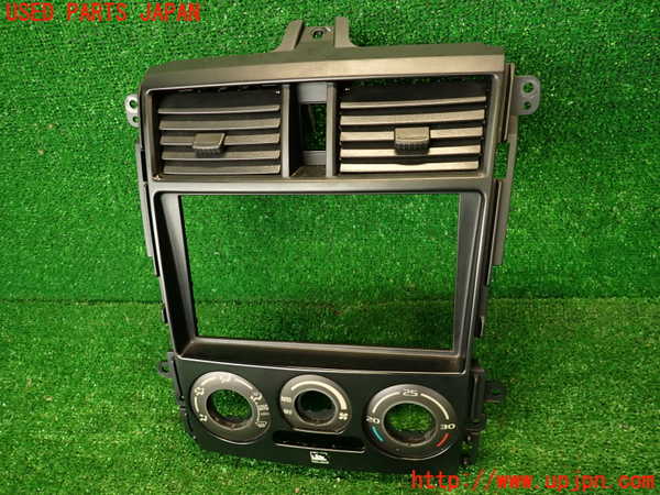 2UPJ-33257526]コルト ラリーアート バージョンR(Z27AG)エアコン吹き出し口1 (真中) 中古_m0001.jpg