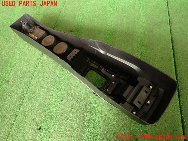 2UPJ-33257540]コルト ラリーアート バージョンR(Z27AG)センターコンソール 中古_m0005.jpg