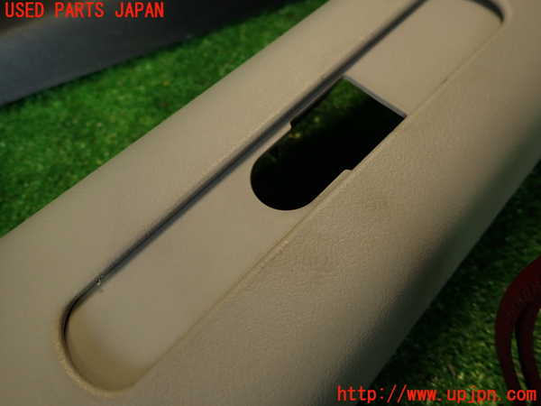 2UPJ-33257670]コルト ラリーアート バージョンR(Z27AG)左センターピラートリム 中古_m0002.jpg