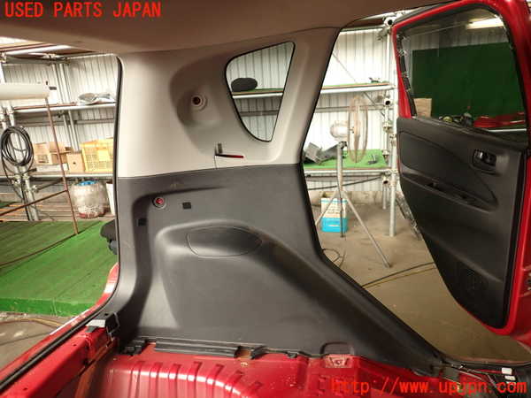 2UPJ-33257680]コルト ラリーアート バージョンR(Z27AG)左リアピラートリム 中古_m0001.jpg