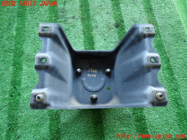 2UPJ-33261700]パジェロ(V75W)スペアタイヤキャリア 中古_m0002.jpg