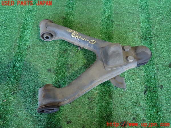2UPJ-33265146]パジェロ(V75W)右リアアッパーアーム1 中古_m0001.jpg
